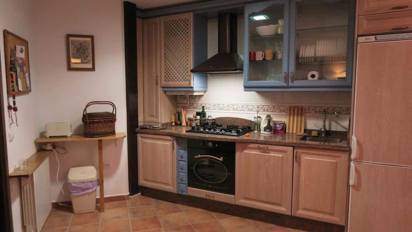 Charming Albaicin Patio Flat Free Onsite Parking Apartment Granada Exterior photo