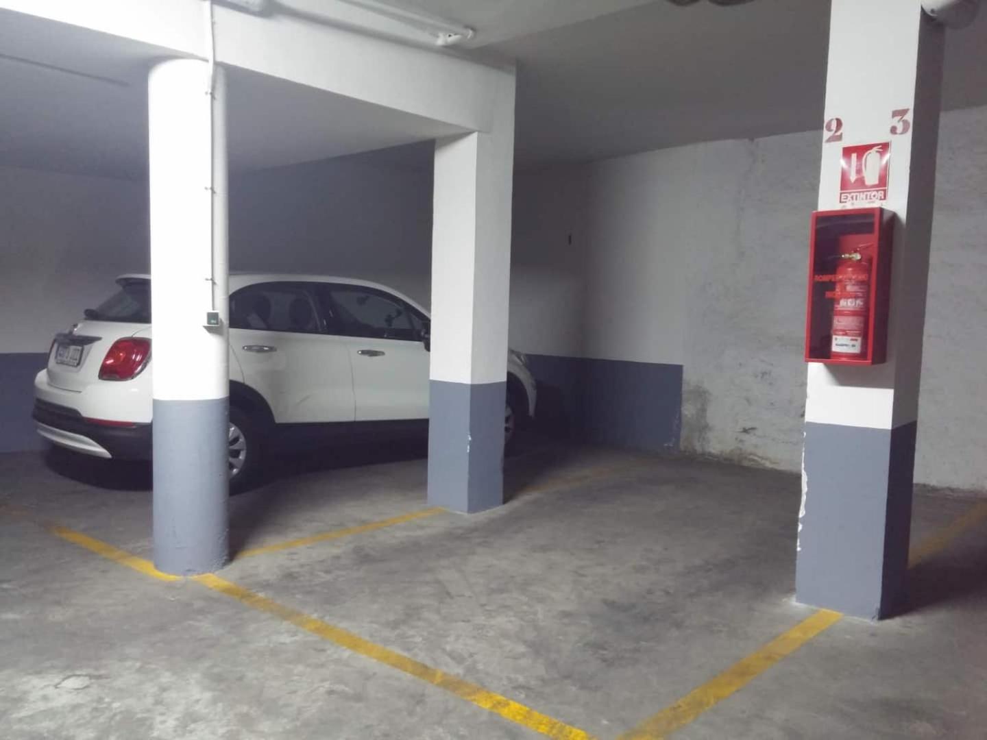 Charming Albaicin Patio Flat Free Onsite Parking Apartment Granada Exterior photo